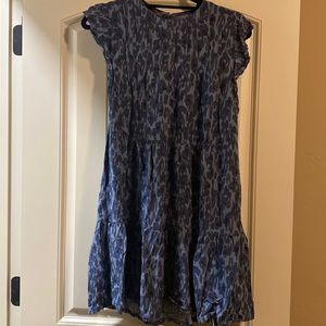 Flutter sleeve dress